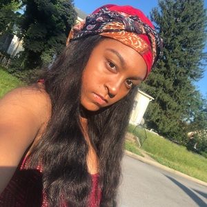 Meet your Posher, Nyla